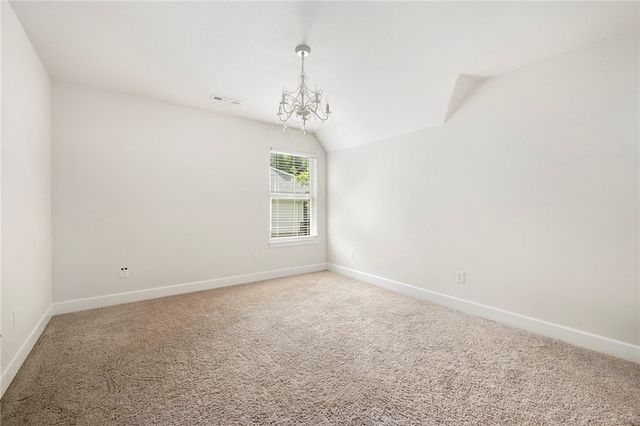 970 N Eastwood Drive, Fayetteville, AR 72701