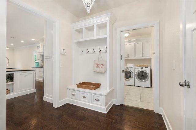 970 N Eastwood Drive, Fayetteville, AR 72701
