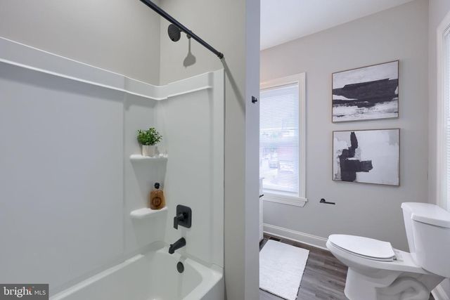 662 WALNUT ST, Columbia, PA 17512