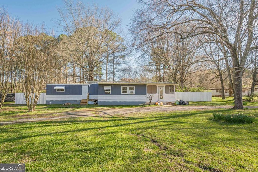 25 Sherwood Lane NW, Cartersville, GA 30120