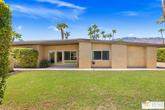 2295 E Park Drive, Palm Springs, CA 92262
