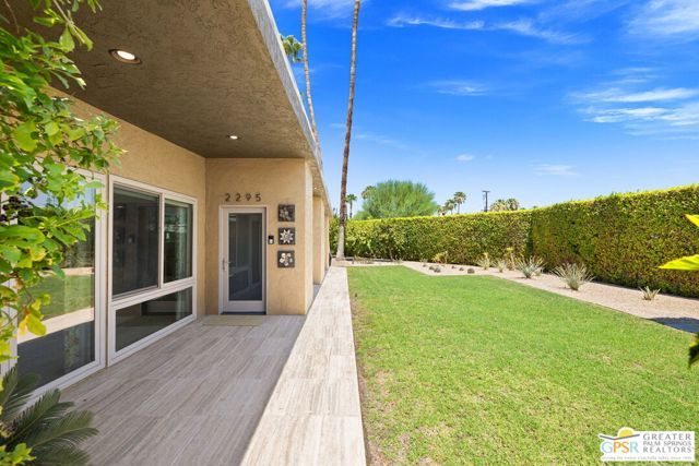 2295 E Park Drive, Palm Springs, CA 92262