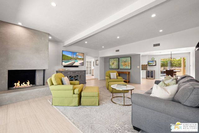 2295 E Park Drive, Palm Springs, CA 92262