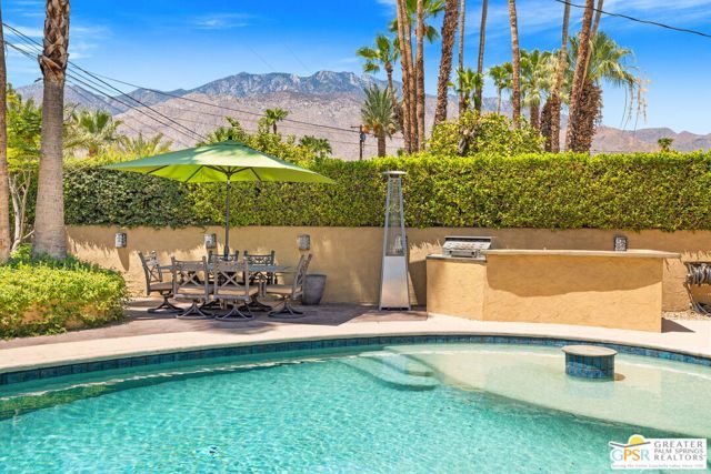 2295 E Park Drive, Palm Springs, CA 92262
