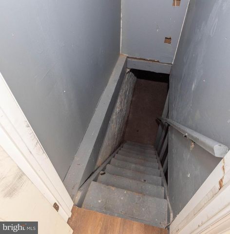 2557 W BALTIMORE ST, Baltimore, MD 21223