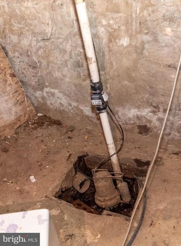 2557 W BALTIMORE ST, Baltimore, MD 21223