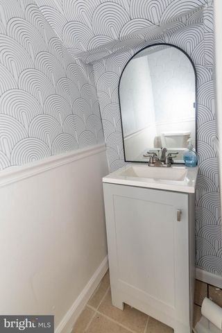 2557 W BALTIMORE ST, Baltimore, MD 21223