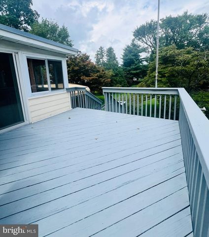 407 ANDERSON AVE, Rockville, MD 20850