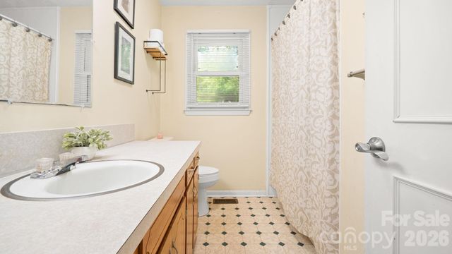 3442 Matthews Indian Trail Road, Matthews, NC 28104