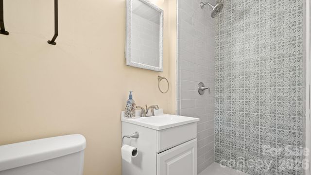 3442 Matthews Indian Trail Road, Matthews, NC 28104