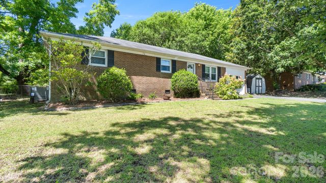 3442 Matthews Indian Trail Road, Matthews, NC 28104