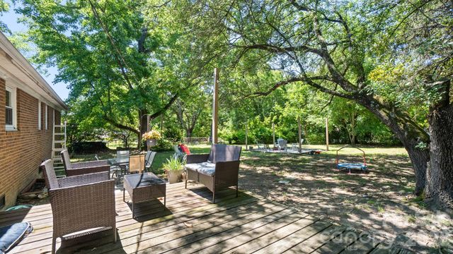 3442 Matthews Indian Trail Road, Matthews, NC 28104