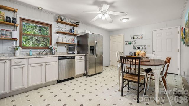 3442 Matthews Indian Trail Road, Matthews, NC 28104
