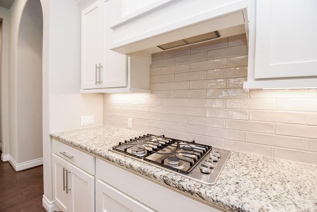 8133 Tyrell Heights Drive, Magnolia, TX 77354