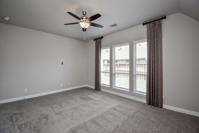 8133 Tyrell Heights Drive, Magnolia, TX 77354
