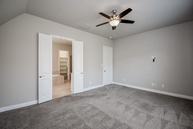 8133 Tyrell Heights Drive, Magnolia, TX 77354