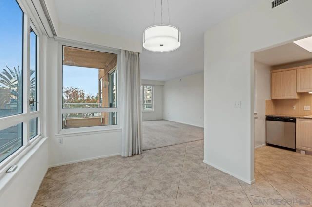 3890 Nobel Dr. 306, San Diego, CA 92122