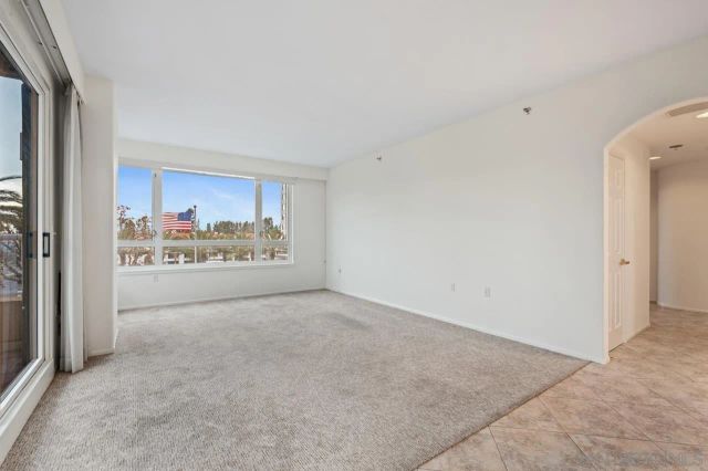 3890 Nobel Dr. 306, San Diego, CA 92122