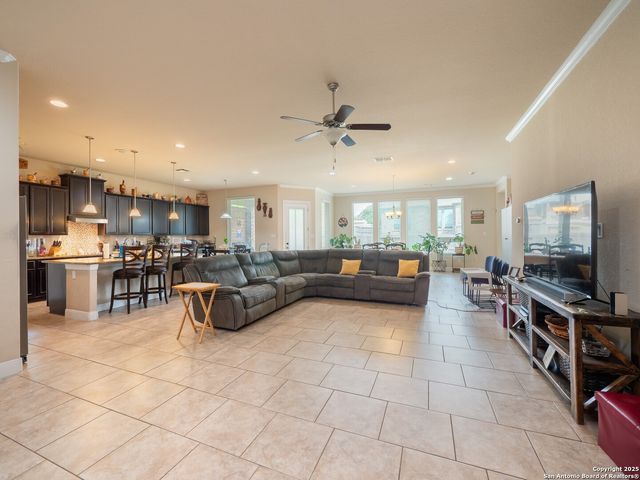 813 Sussex Cove, Cibolo, TX 78108