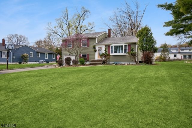 30 Crescent Dr, Hanover Twp., NJ 07981