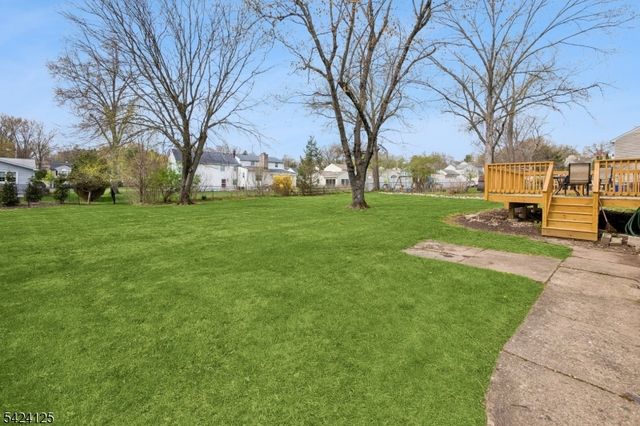 30 Crescent Dr, Hanover Twp., NJ 07981