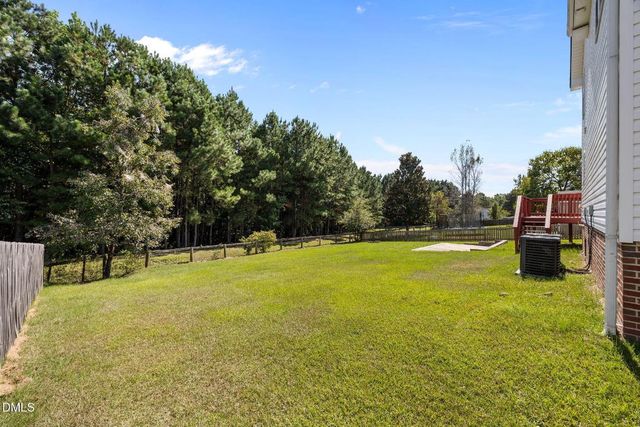 145 Edgecombe Drive, Spring Lake, NC 28390