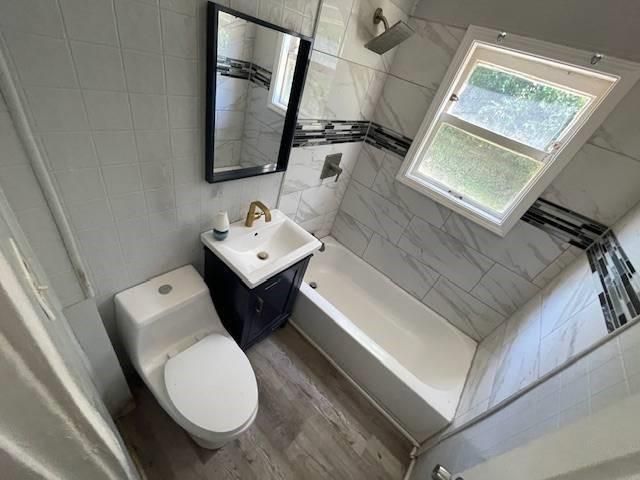 6013 College Avenue, Kansas City, MO 64130