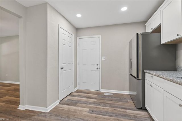 121 Theodore Allen RD, Williamsburg, VA 23188