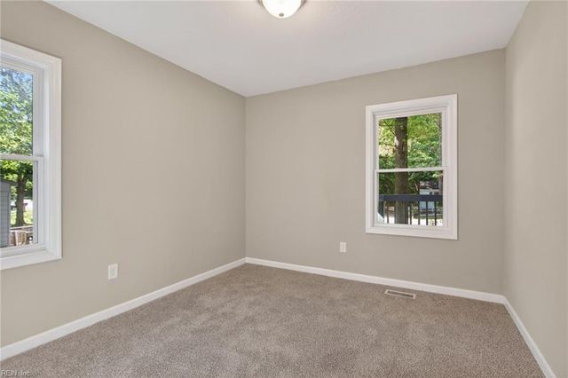 121 Theodore Allen RD, Williamsburg, VA 23188