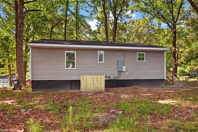 121 Theodore Allen RD, Williamsburg, VA 23188
