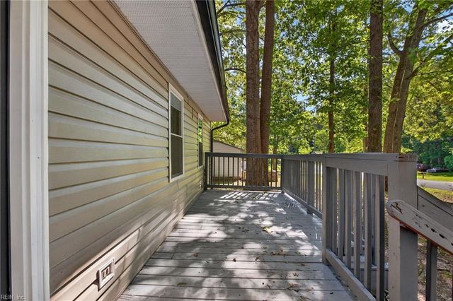 121 Theodore Allen RD, Williamsburg, VA 23188