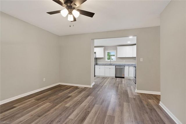 121 Theodore Allen RD, Williamsburg, VA 23188