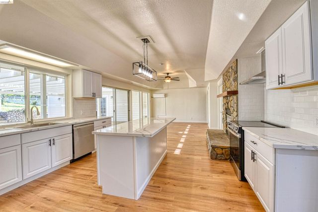 13301 Clements, Groveland, CA 95321