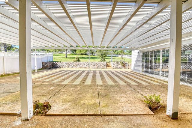 13301 Clements, Groveland, CA 95321