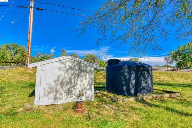 13301 Clements, Groveland, CA 95321