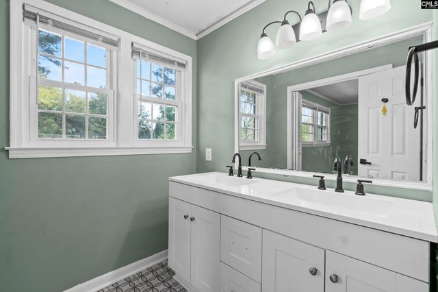 105 meadowbury drive, Columbia, SC 29203