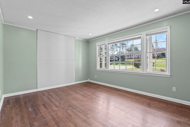 105 meadowbury drive, Columbia, SC 29203