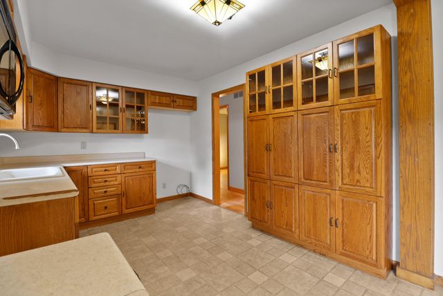 2712 Eleanor Street, Portage, IN 46368