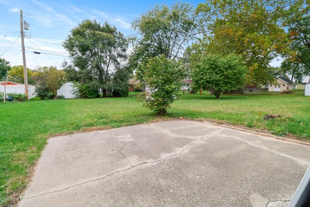 2712 Eleanor Street, Portage, IN 46368