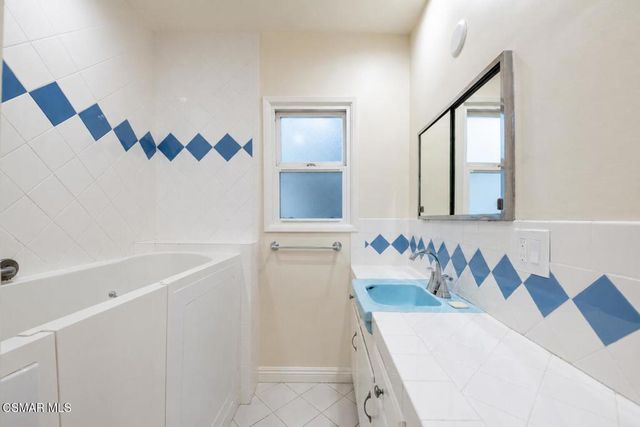 1835 Los Feliz Drive, Thousand Oaks, CA 91362