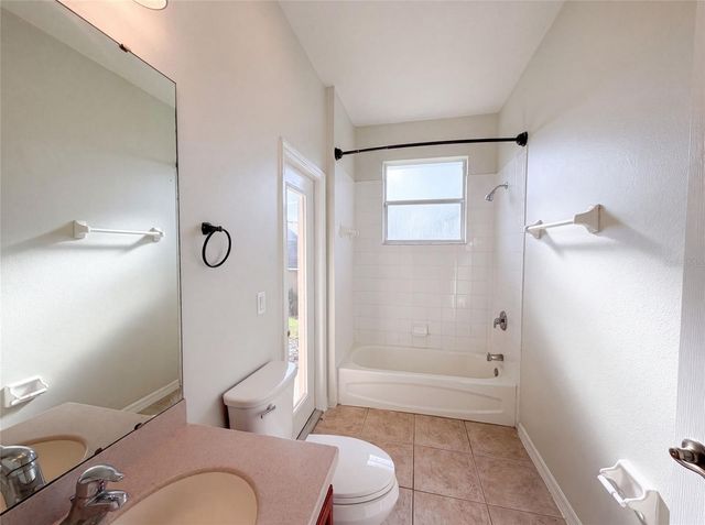 204 ROUND MAN STREET, Leesburg, FL 34748