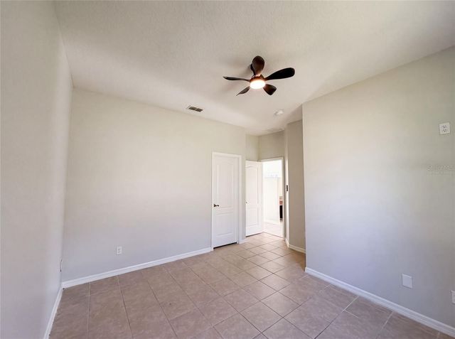 204 ROUND MAN STREET, Leesburg, FL 34748