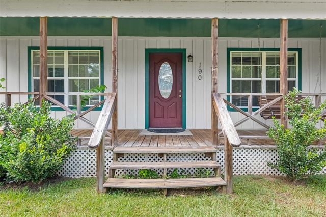 190 Lake View Lane, Livingston, TX 77351