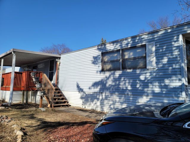 2665 Benlana Court, Maplewood, MN 55119