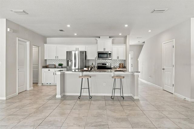 10646 HAWKS LANDING DRIVE, Land O Lakes, FL 34638