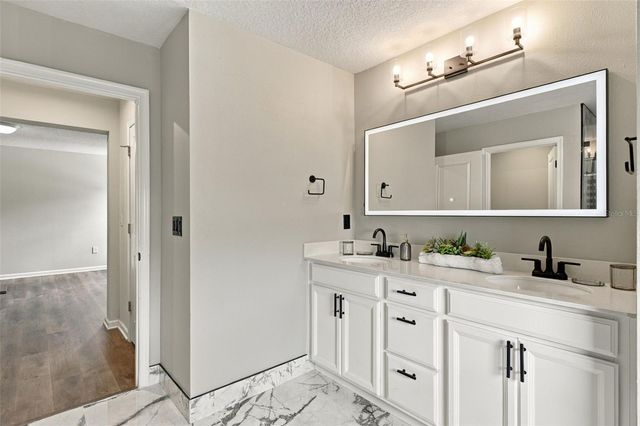 10646 HAWKS LANDING DRIVE, Land O Lakes, FL 34638