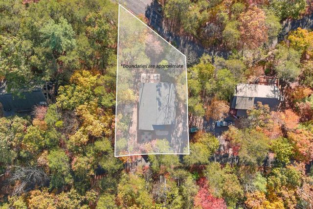 395 DELORIS RD, Basye, VA 22810