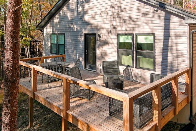 395 DELORIS RD, Basye, VA 22810