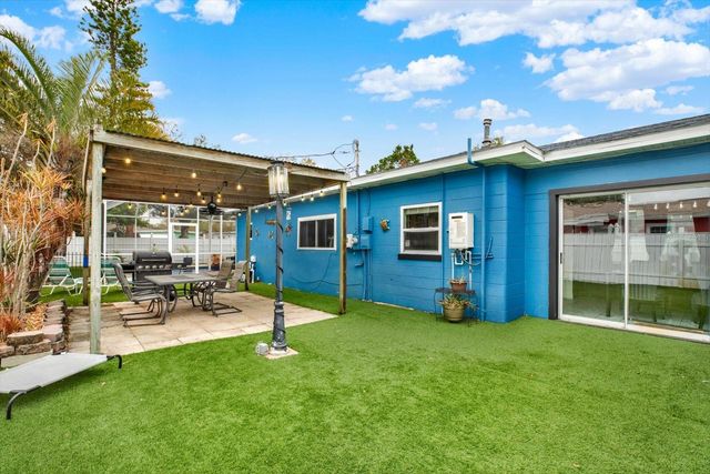 1322 FREEMONT STREET S, Gulfport, FL 33707