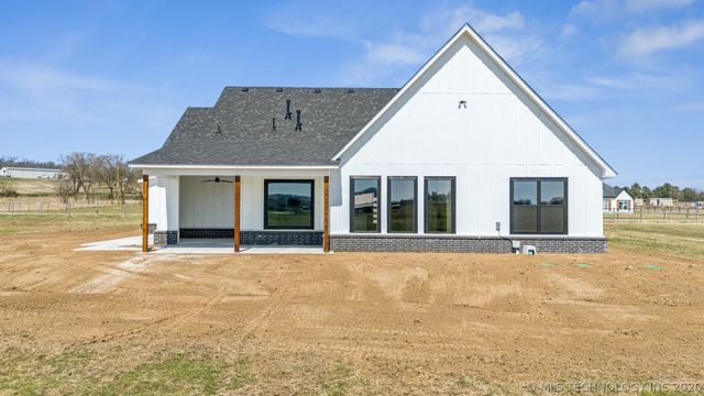 21481 S 4190 Road, Claremore, OK 74019